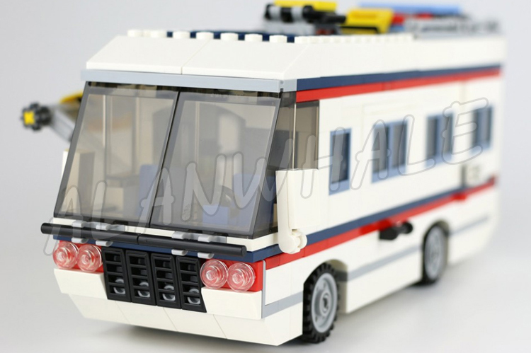 Set di Costruzioni 3in1 da 792 - Model Kit Yacht recensione e prezzo
