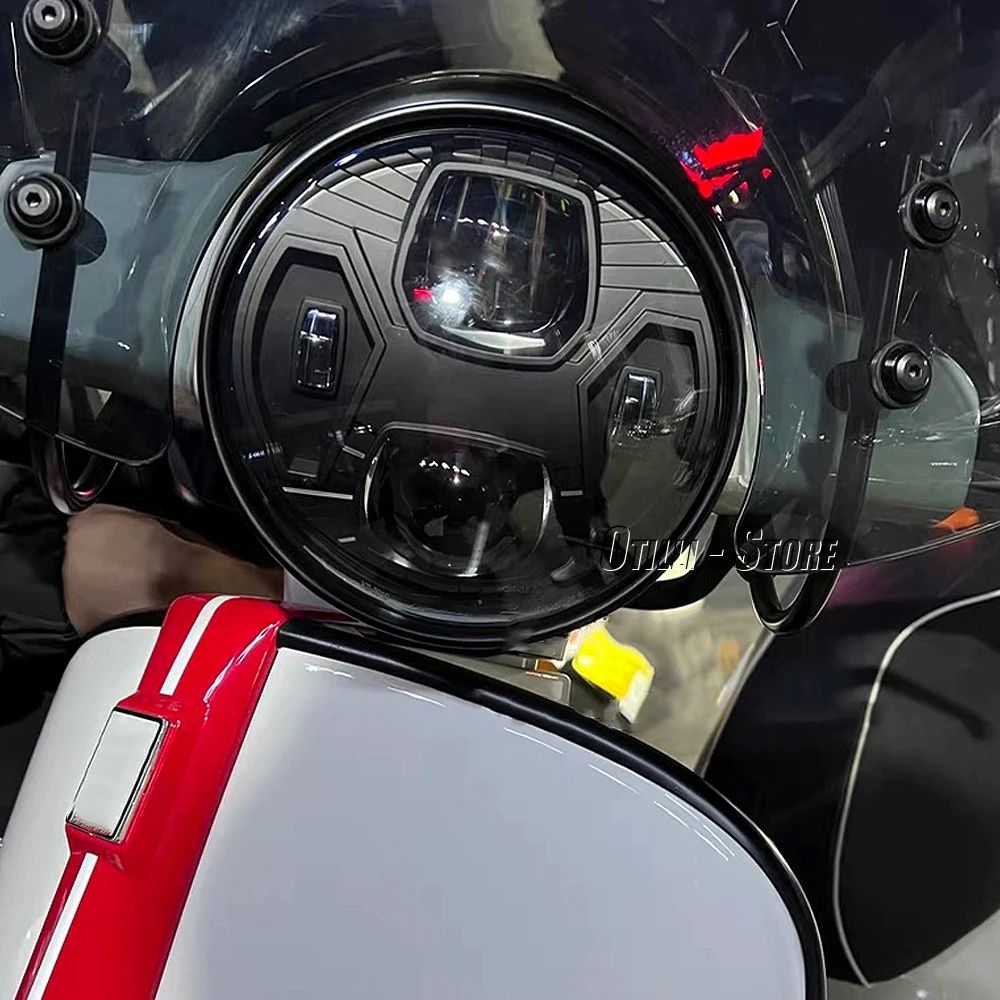 GTS300 Faro A LED Nuovi Access - Model Kit Vespa recensione e prezzo